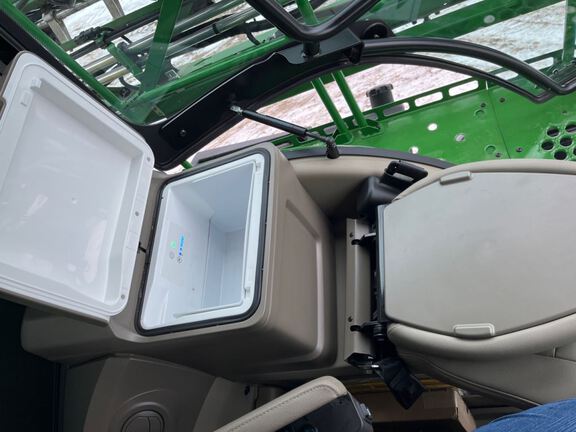 2025 John Deere 412R Sprayer/High Clearance