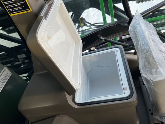 2025 John Deere 412R Sprayer/High Clearance