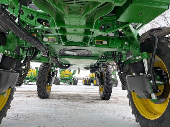 2025 John Deere 412R Sprayer/High Clearance