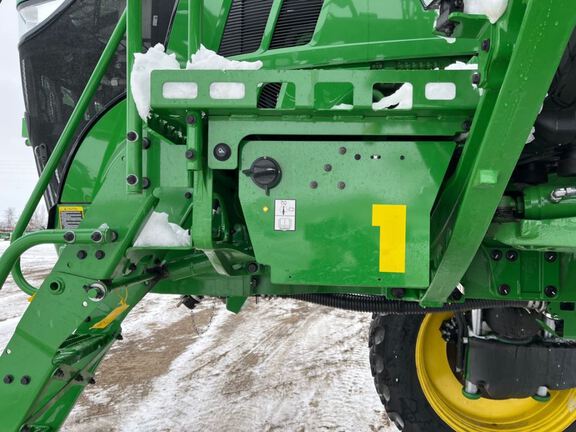 2025 John Deere 412R Sprayer/High Clearance
