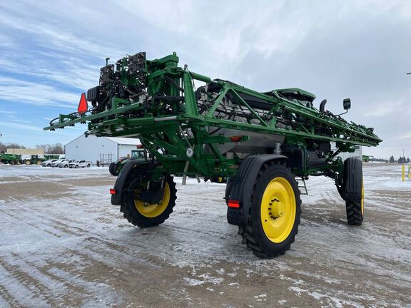 2025 John Deere 412R Sprayer/High Clearance