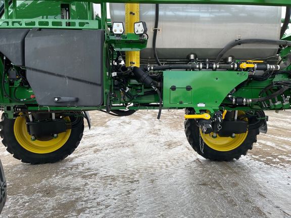 2025 John Deere 412R Sprayer/High Clearance