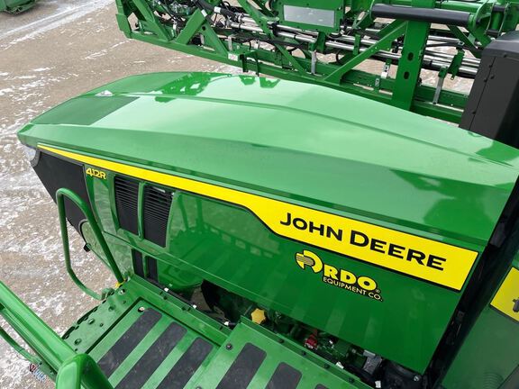2025 John Deere 412R Sprayer/High Clearance