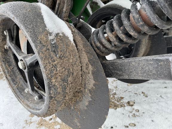 2024 John Deere N560F-C850 Air Seeder