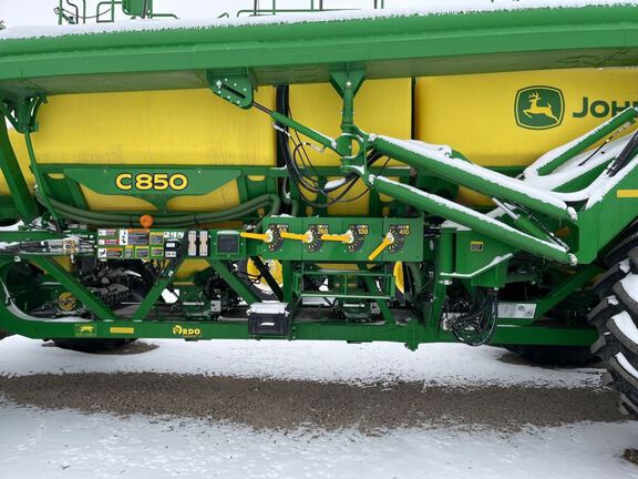 2024 John Deere N560F-C850 Air Seeder