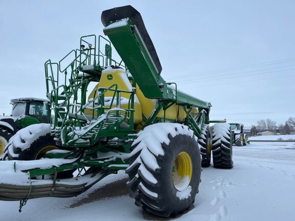 2024 John Deere N560F-C850 Air Seeder