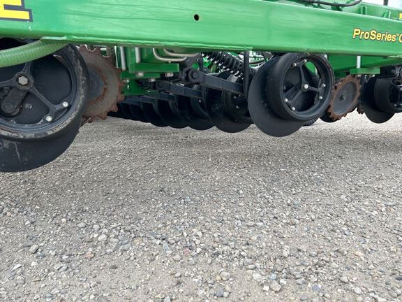 2024 John Deere N560F-C850 Air Seeder