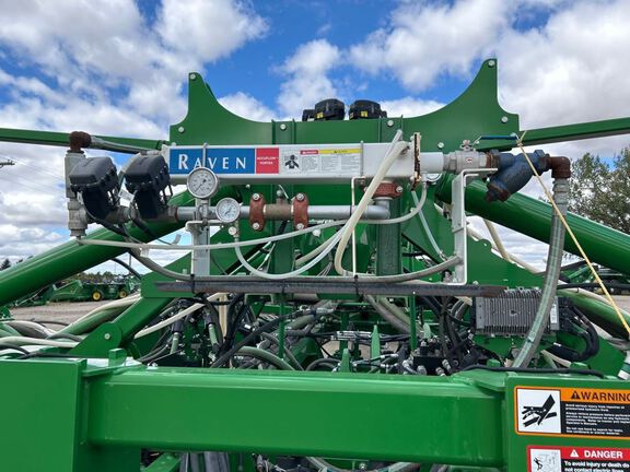 2024 John Deere N560F-C850 Air Seeder