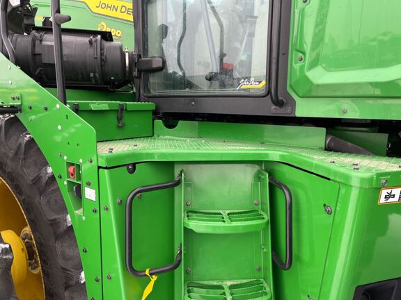 2024 John Deere 9R 590 Tractor 4WD