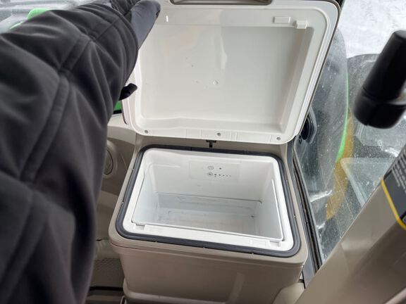 2024 John Deere 9R 590 Tractor 4WD