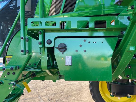 2025 John Deere 412R Sprayer/High Clearance