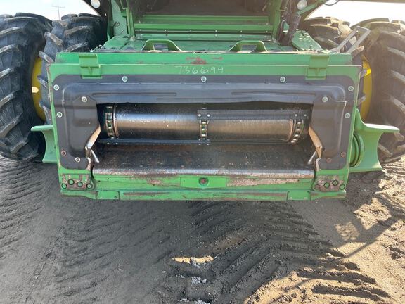 2010 John Deere 9770 STS Combine