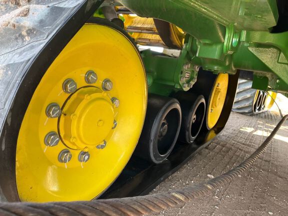 2024 John Deere 9RX 590 Tractor Rubber Track