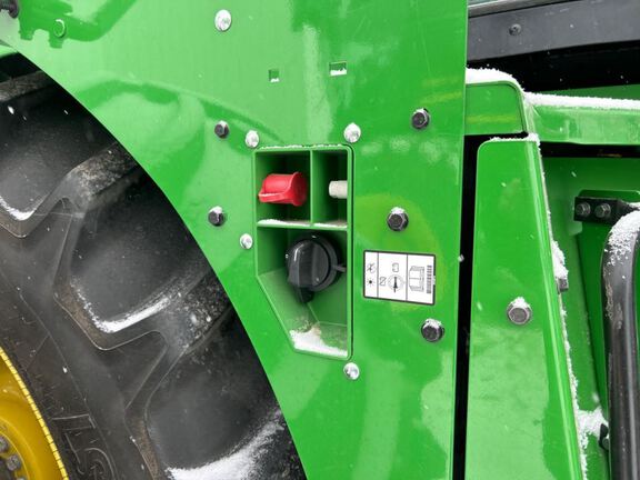 2025 John Deere 9R 540 Tractor 4WD