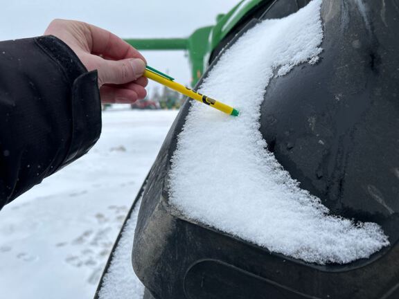 2025 John Deere 9R 540 Tractor 4WD