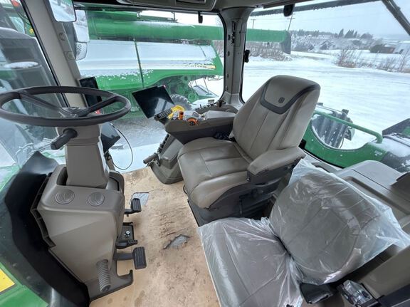2025 John Deere 9R 540 Tractor 4WD