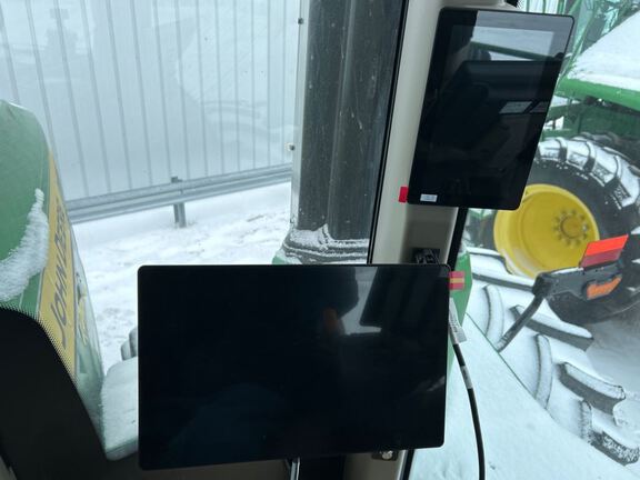 2025 John Deere 9R 540 Tractor 4WD