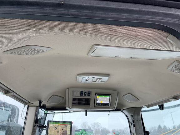 2024 John Deere 9R 590 Tractor 4WD