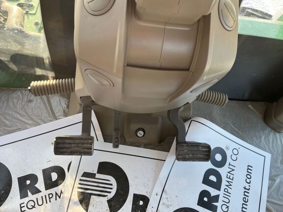 2025 John Deere 9R 540 Tractor 4WD