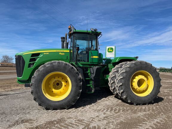 2010 John Deere 9430 Tractor 4WD