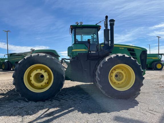 2010 John Deere 9430 Tractor 4WD