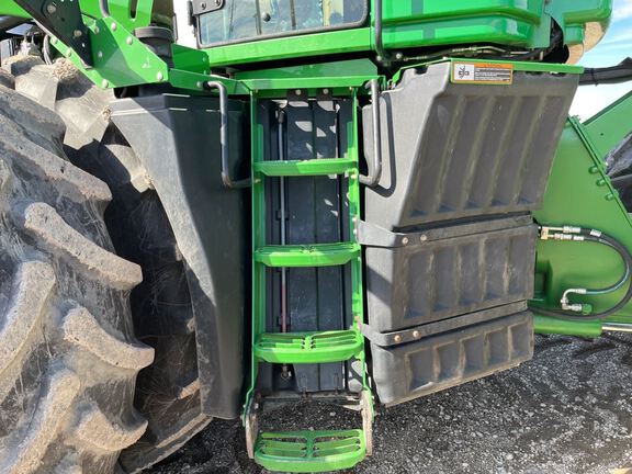 2010 John Deere 9430 Tractor 4WD