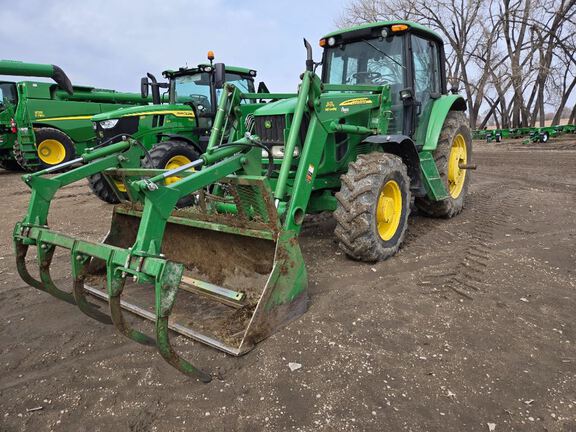 2010 John Deere 7130 Tractor
