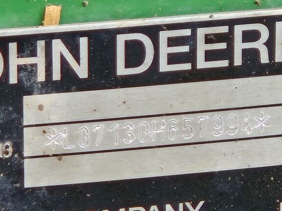 2010 John Deere 7130 Tractor