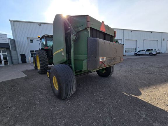 2018 John Deere 560R Baler/Round
