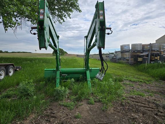 2015 John Deere H480 Loader