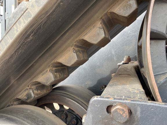 2011 Case QUADTRAC 600 Tractor Rubber Track