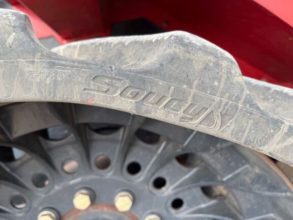 2011 Case QUADTRAC 600 Tractor Rubber Track