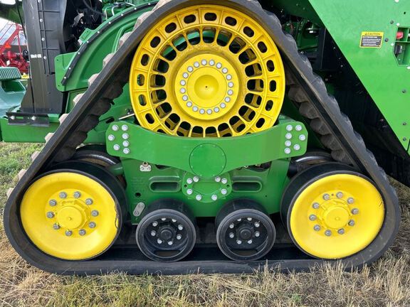 2024 John Deere 9RX 640 Tractor Rubber Track