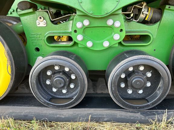 2024 John Deere 9RX 640 Tractor Rubber Track