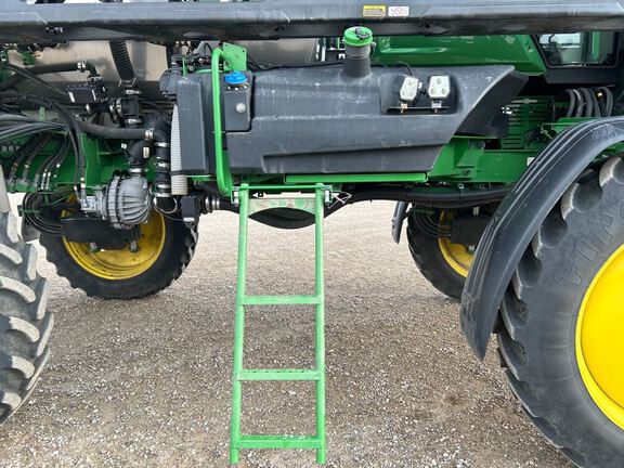 2025 John Deere 412R Sprayer/High Clearance