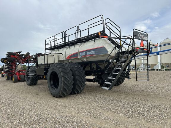 2022 Bourgault 3720-50/9650 Air Seeder