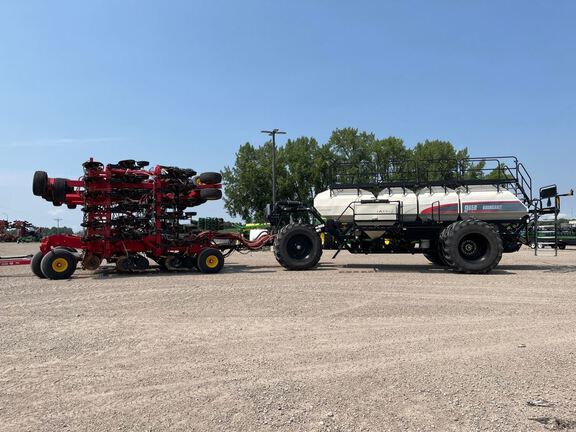 2022 Bourgault 3720-50/9650 Air Seeder