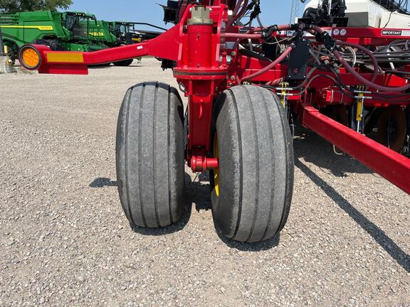 2022 Bourgault 3720-50/9650 Air Seeder