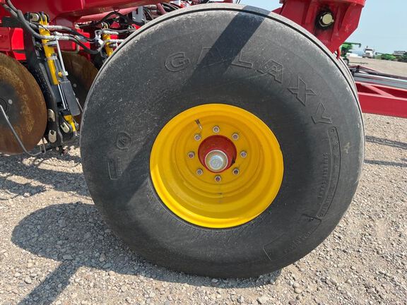 2022 Bourgault 3720-50/9650 Air Seeder
