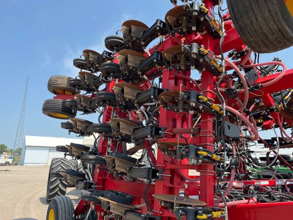 2022 Bourgault 3720-50/9650 Air Seeder