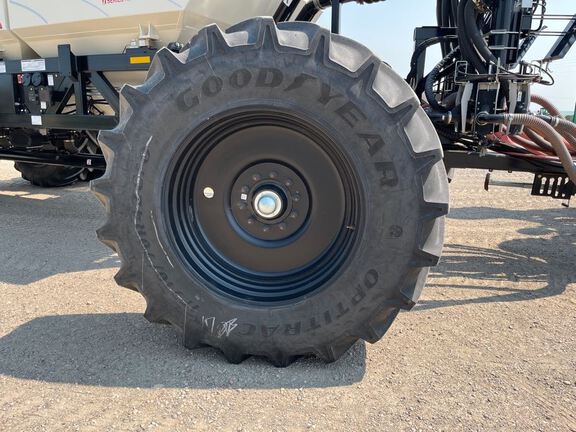 2022 Bourgault 3720-50/9650 Air Seeder