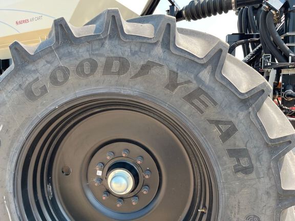 2022 Bourgault 3720-50/9650 Air Seeder