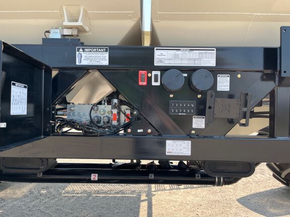 2022 Bourgault 3720-50/9650 Air Seeder