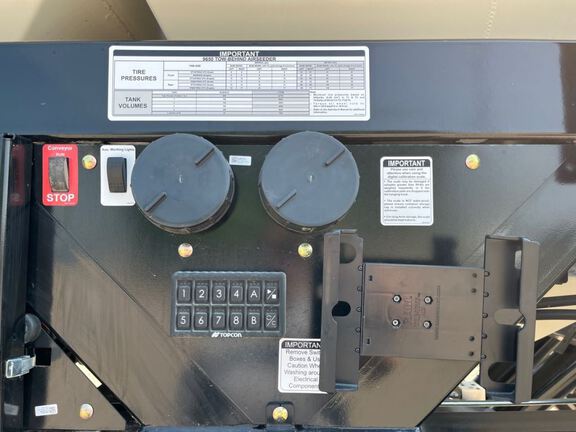 2022 Bourgault 3720-50/9650 Air Seeder