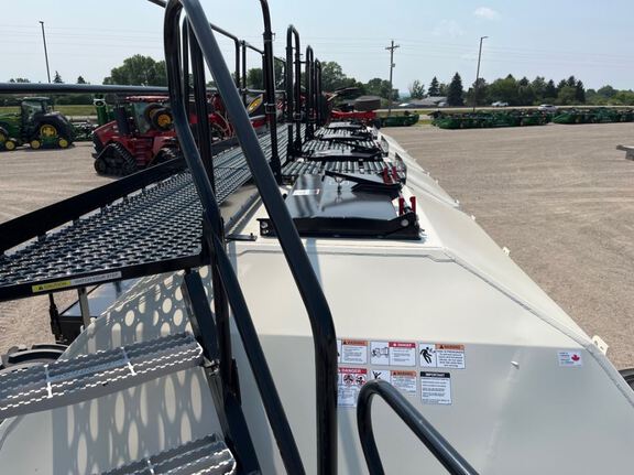 2022 Bourgault 3720-50/9650 Air Seeder