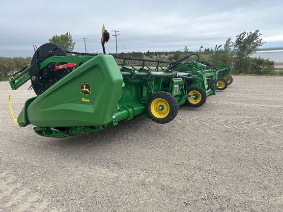 2023 John Deere HD45F Header Combine