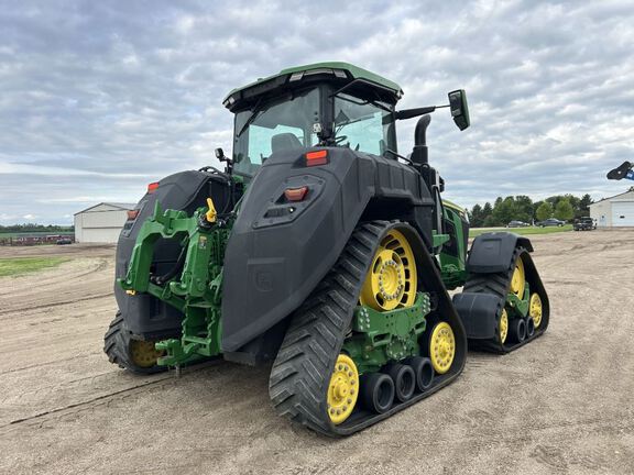 2025 John Deere 8RX 410 Tractor Rubber Track
