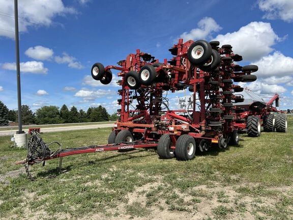 2019 Morris RAZR Air Seeder