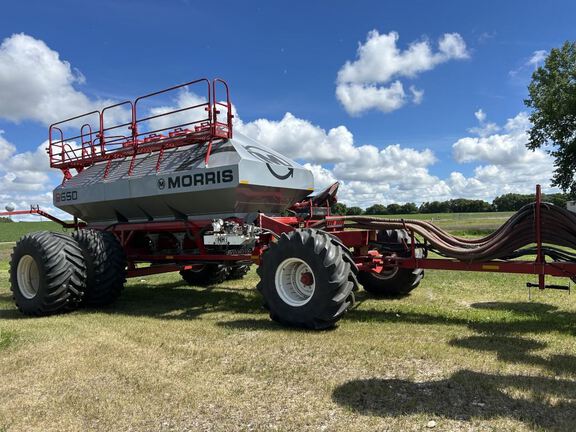 2019 Morris RAZR Air Seeder