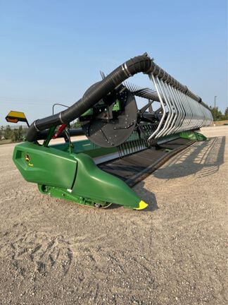 2023 John Deere RD45F Header Combine